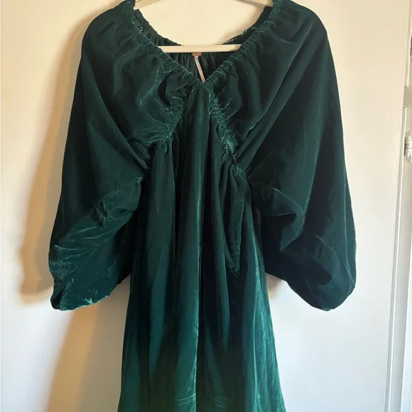 Free People Portia Velvet Mini Dress emerald green
Size s - Picture 5 of 7
